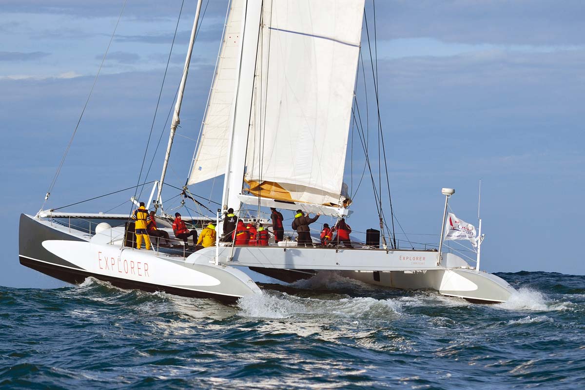 photo catamaran de course